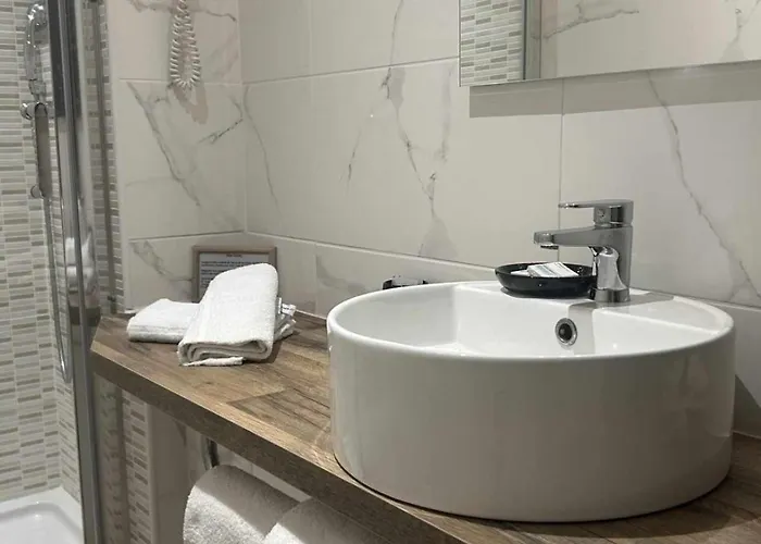 מלון De La נרבון