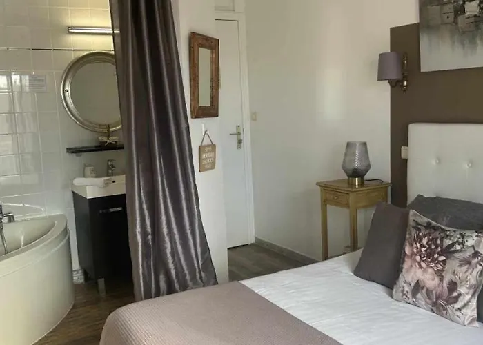 מלון De La נרבון